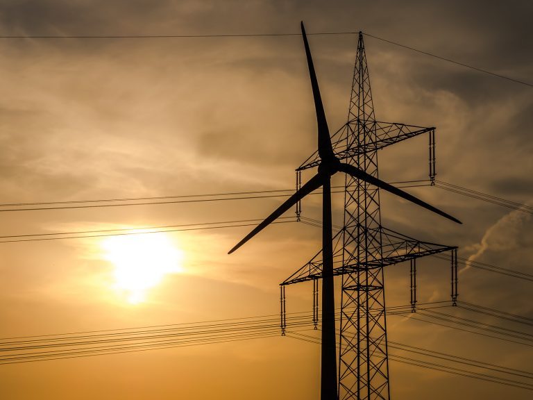 The politics of low carbon innovation